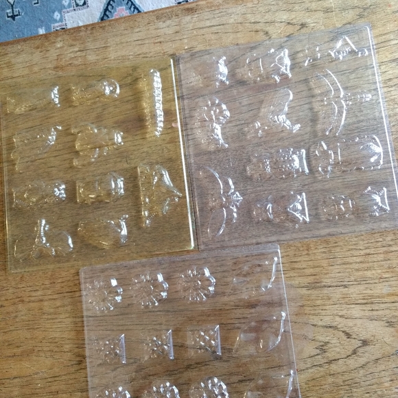 12  Chocolate and Candy Making Molds - Picture 4 of 5